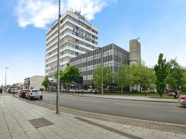 Flat for sale in Lyng, West Bromwich