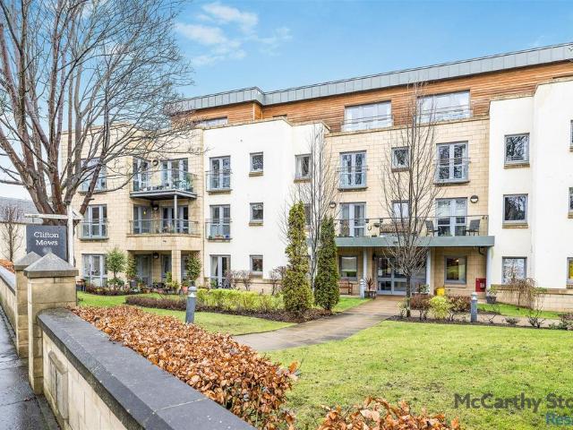 Flat for sale in Mountcastle, Scotland