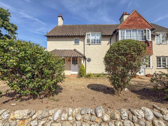 Flat for sale in Comers, Norfolk