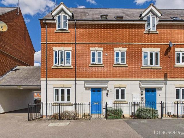 Flat for sale in East Tuddenham, Norfolk