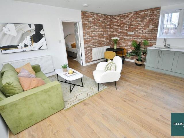 Flat for sale in North Finchley, Isle Of Man