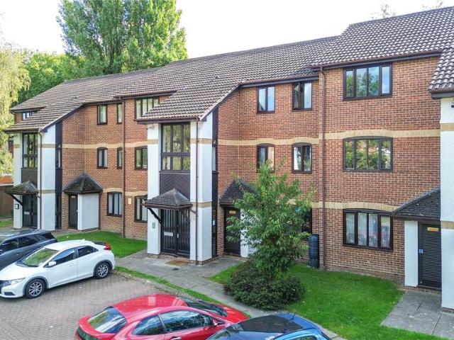 Flat for sale in Katesgrove, Reading