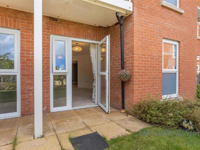 Flat for sale in Melton Mowbray, Melton