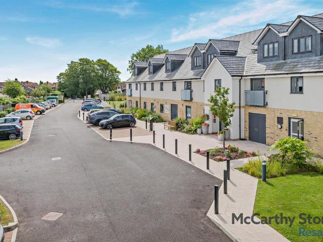Flat for sale in West End, Clevedon