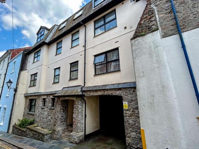 Flat for sale in Barbican, Mount Wise