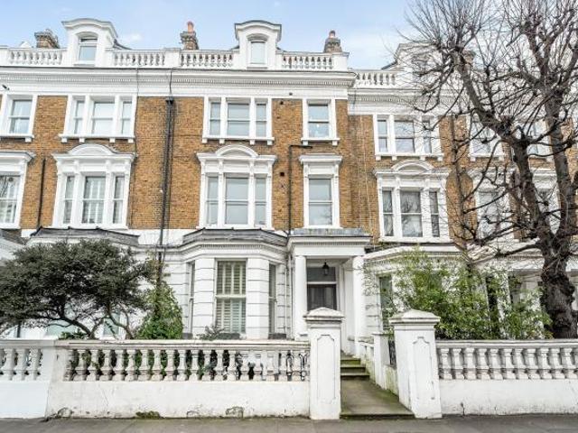 Flat for sale in Notting Hill, Greater London
