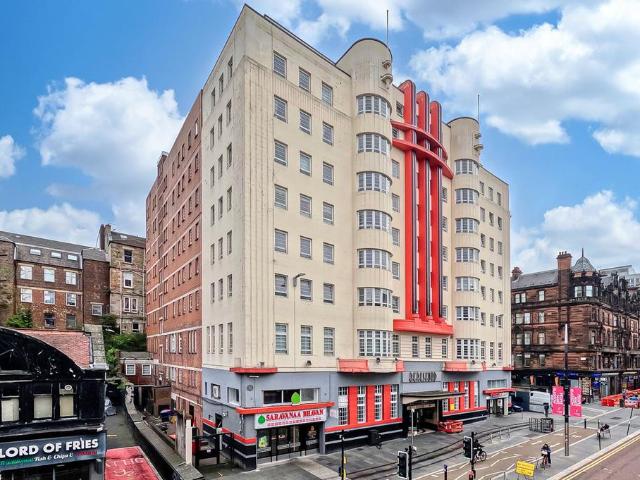 Flat for sale in Garnethill, Scotland
