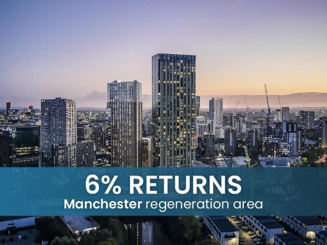 Flat for sale in City Centre, Salford