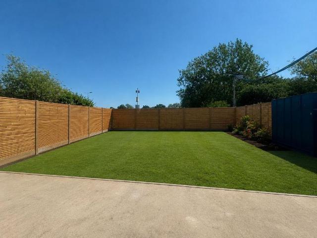 Flat for sale in Fenny Stratford, Milton Keynes