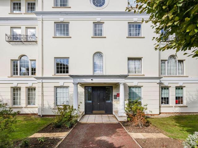 Flat for sale in Golden Valley, Gloucestershire
