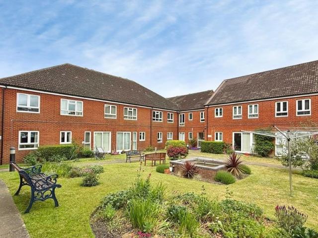 Flat for sale in Westbury, Isle Of Man