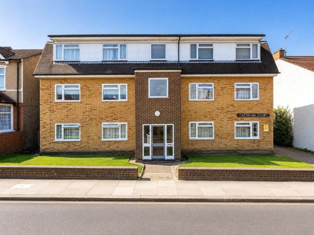Flat for sale in London Borough of Croydon, Upper Norwood