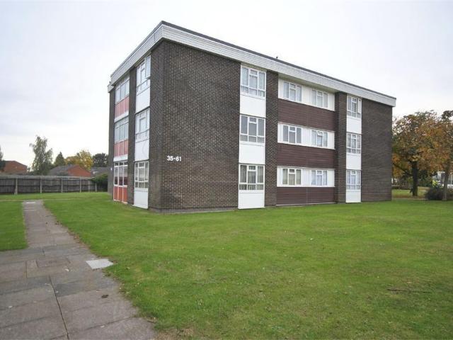 Flat for sale in Ulverley Green, Solihull