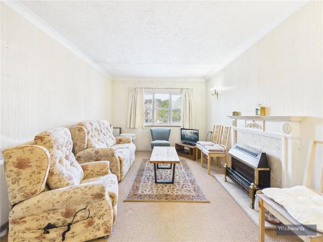 Flat for sale in Kenton, Greater London