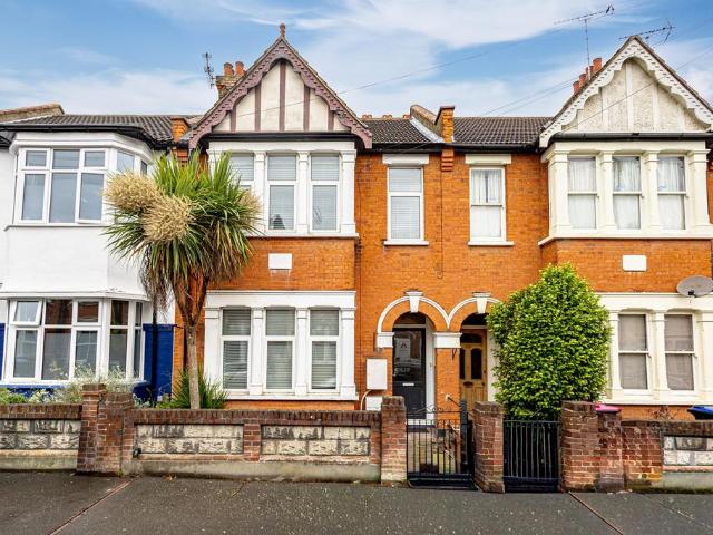 Flat for sale in Alton Barnes, Isle Of Man