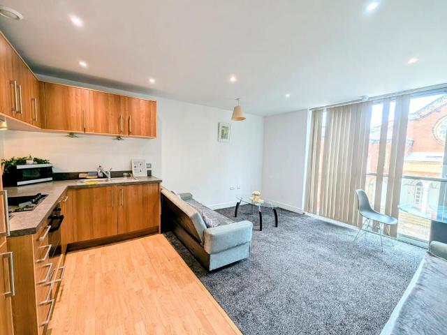 Flat for sale in Edgbaston, West Midlands