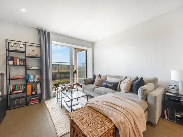 Flat for sale in Barnsbury, Greater London