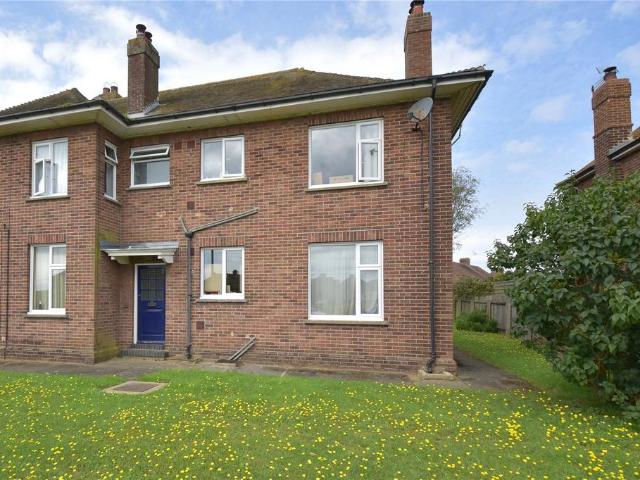 Flat for sale in Hollesley, Eastbridge