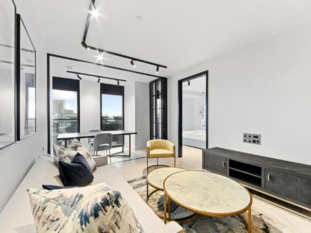 Flat for sale in Bishopsgate Without, Lyons
