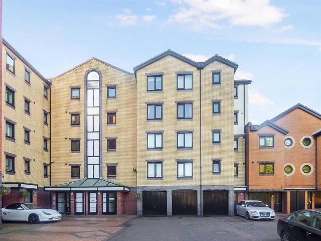 Flat for sale in Preston, North Shields
