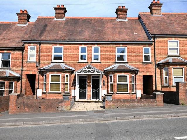 Flat for sale in Riverdene, Priest Down