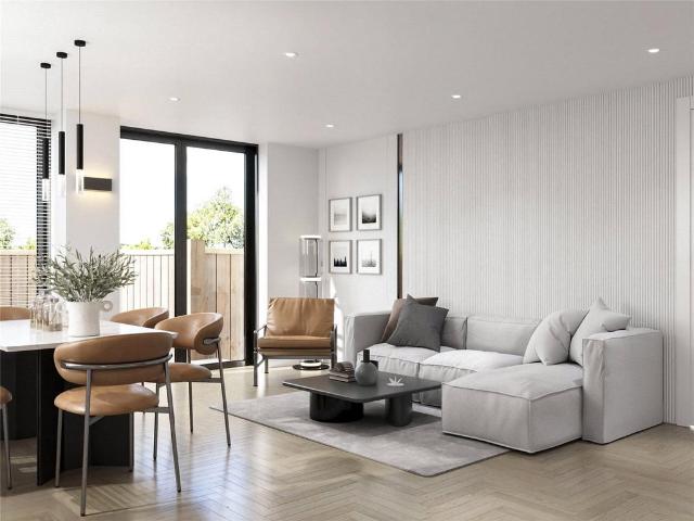 Flat for sale in London Borough of Merton, Collier's Wood