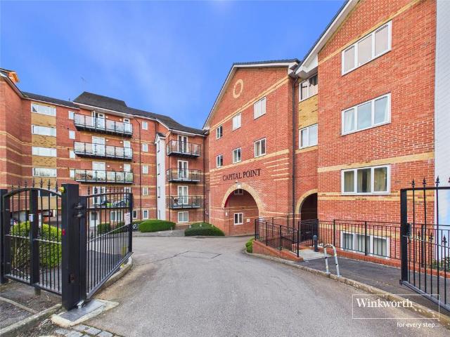 Flat for sale in Reading