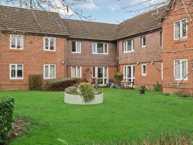 Flat for sale in Binfield, Isle Of Man