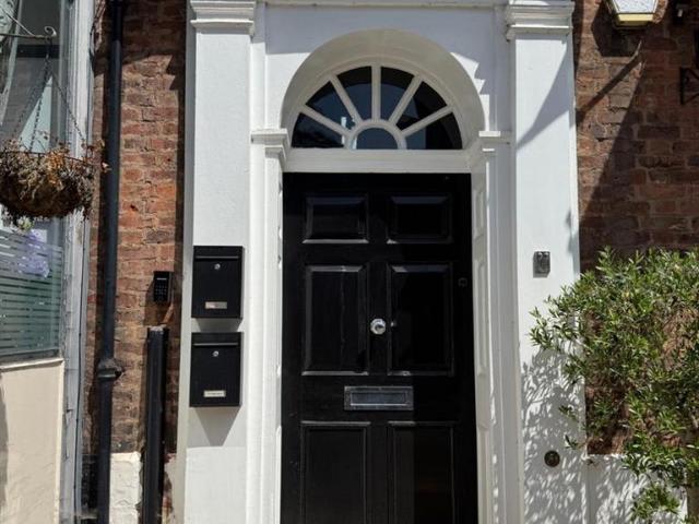 Flat for sale in Tarporley