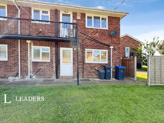 Flat for sale in Worthing, West Sussex