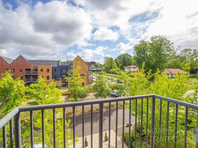 Flat for sale in Westfield View, Norwich