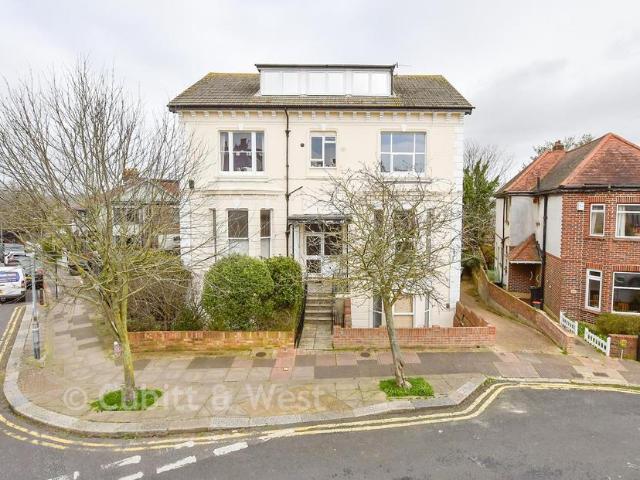 Flat for sale in Brighton & Hove