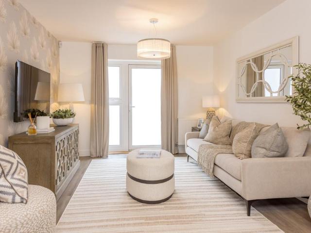 Flat for sale in Fishersgate, West Sussex