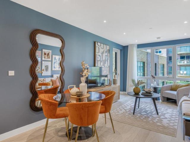 Flat for sale in Kidbrooke, Greater London