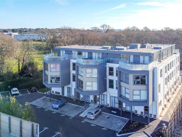 Flat for sale in Christchurch