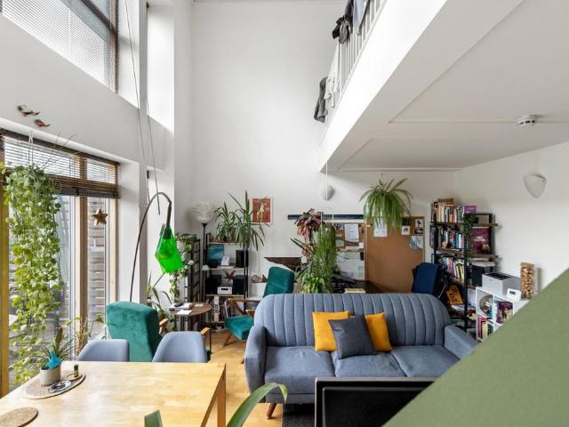 Flat for sale in East Greenwich, Greater London