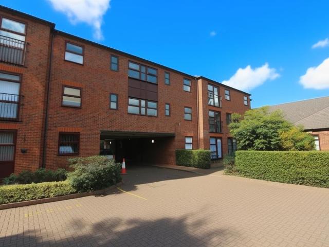 Flat for sale in King's Walden, Hertfordshire