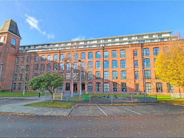 Flat for sale in Reddish, Greater Manchester