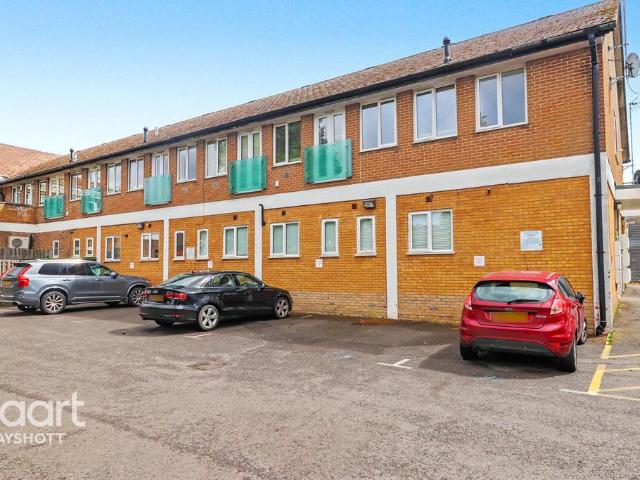 Flat for sale in Kingswood Firs, Bolton Low Houses