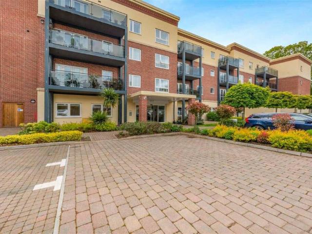 Flat for sale in Bromsgrove