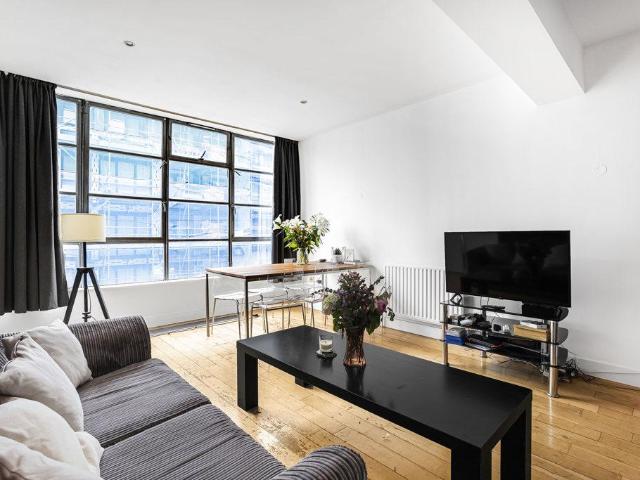 Flat for sale in Clerkenwell, Greater London