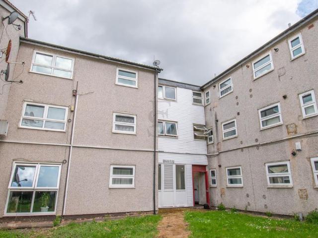 Flat for sale in Old Wharf, City Of Leicester