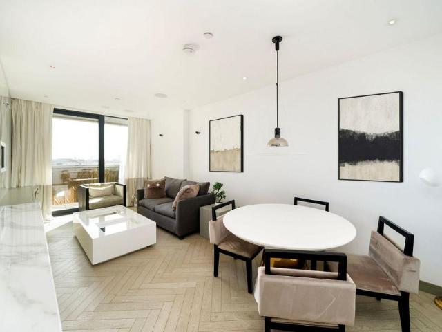 Flat for sale in St. John's Wood, Greater London