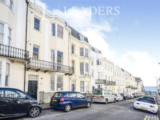Flat for sale in Queen's Park, Brighton & Hove