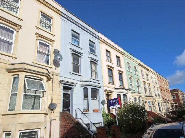 Flat for sale in Stokes Croft, Feckenham