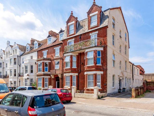 Flat for sale in Comers, Norfolk