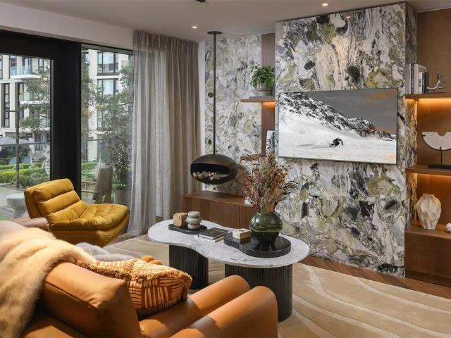 Flat for sale in St. George in the East, Wapping