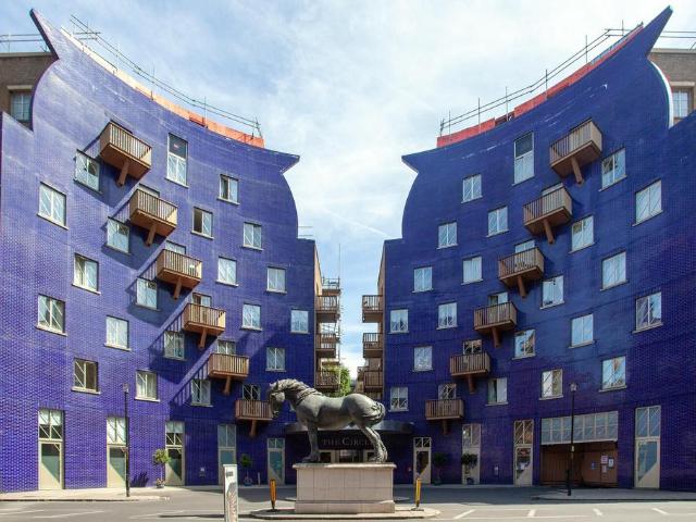 Flat for sale in Bermondsey, Greater London