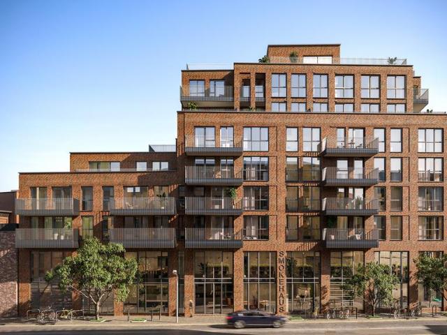 Flat for sale in South Hackney, Greater London