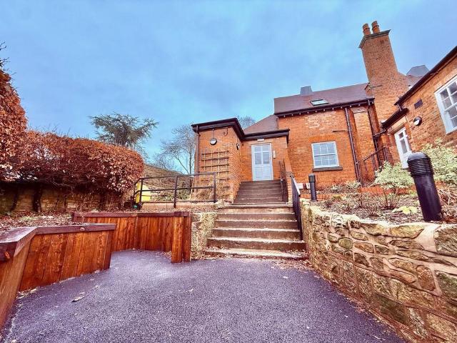 Flat for sale in Coseley, West Midlands